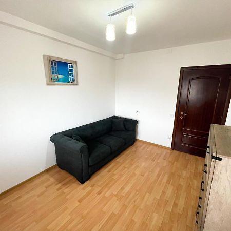 National Arena Mega Mall Elana Apartment Бухарест Экстерьер фото